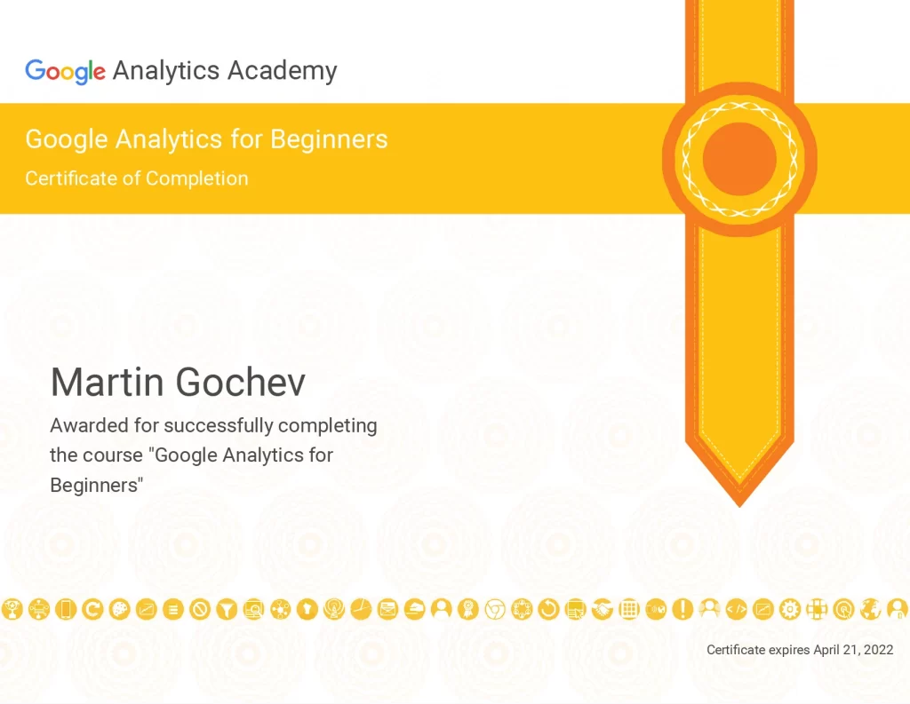 Сертификат по Google Analytics на Мартин Гочев